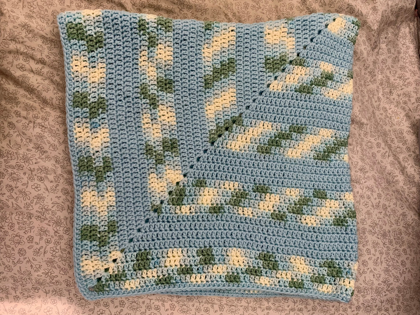 Crochet baby blanket